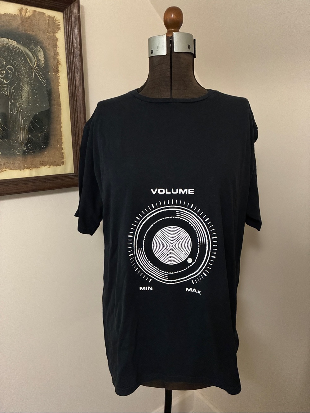 Vintage Anvil Min / Max Volume Tshirt